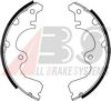 TOYOT 0449510100 Brake Shoe Set